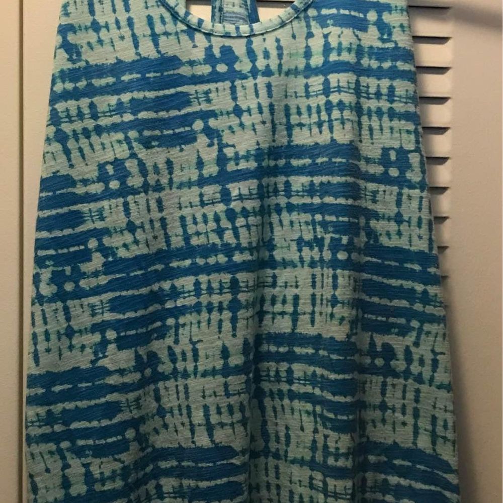 Xersion racerback blue tank relaxed fit no size tag believed to be M or L